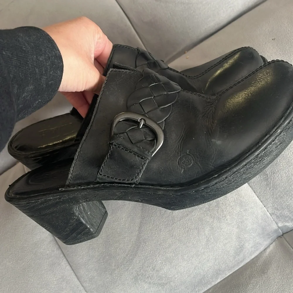 “Born- Clog Wedges size 9”
